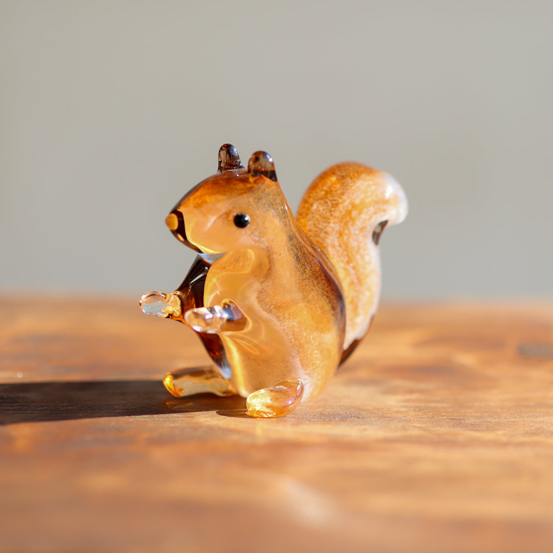 “ガラス”の作品を探す