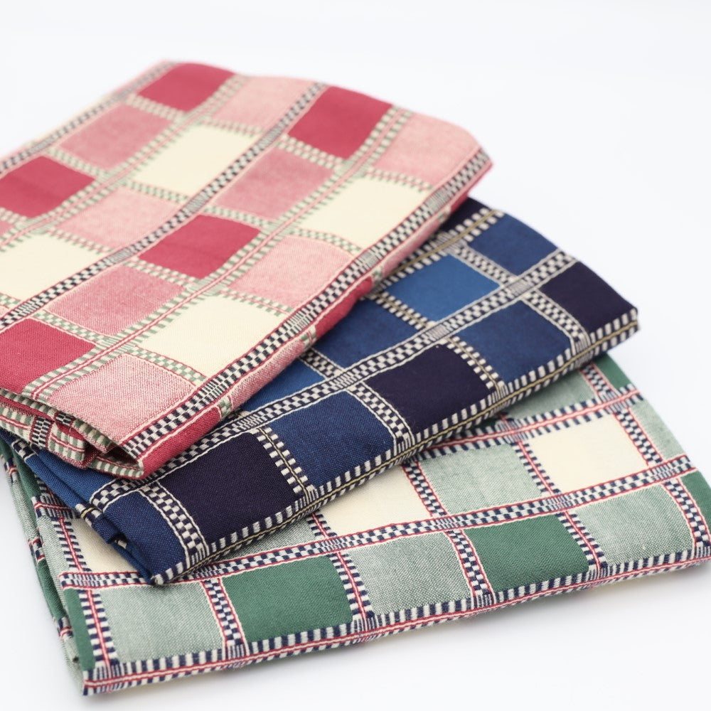 Sanwa Orimono Willow Grid Cloth, Dark Red
