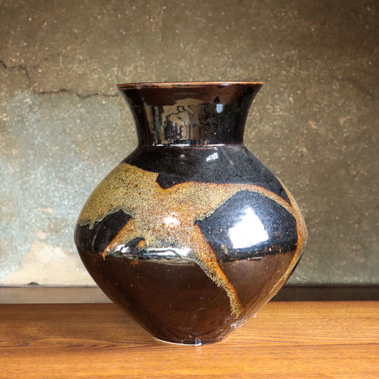 【萩原芳典】黒釉壺