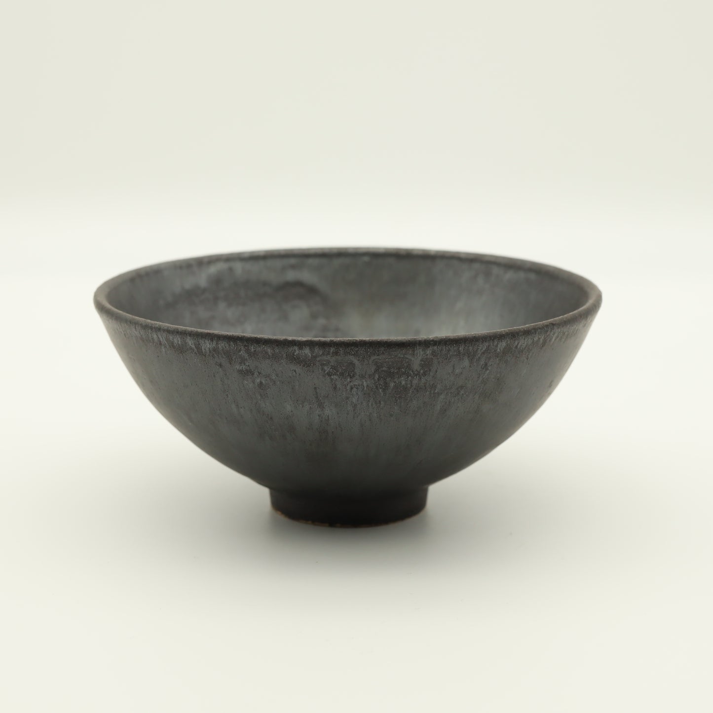 【萩原芳典】黒マット釉飯碗