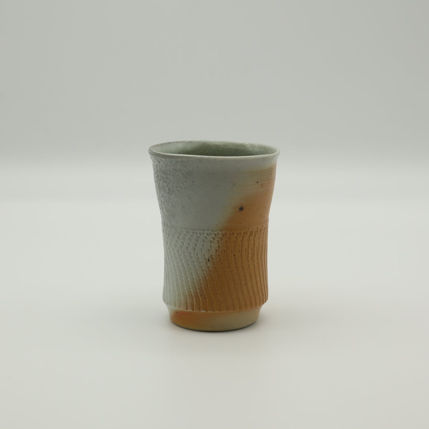 【ユアン・クレイグ】ビール呑 小