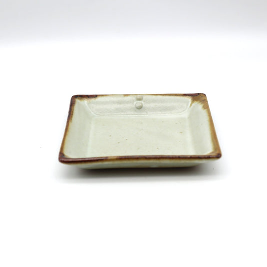 [Naoko Otsuka] Small rusty-edged square plate