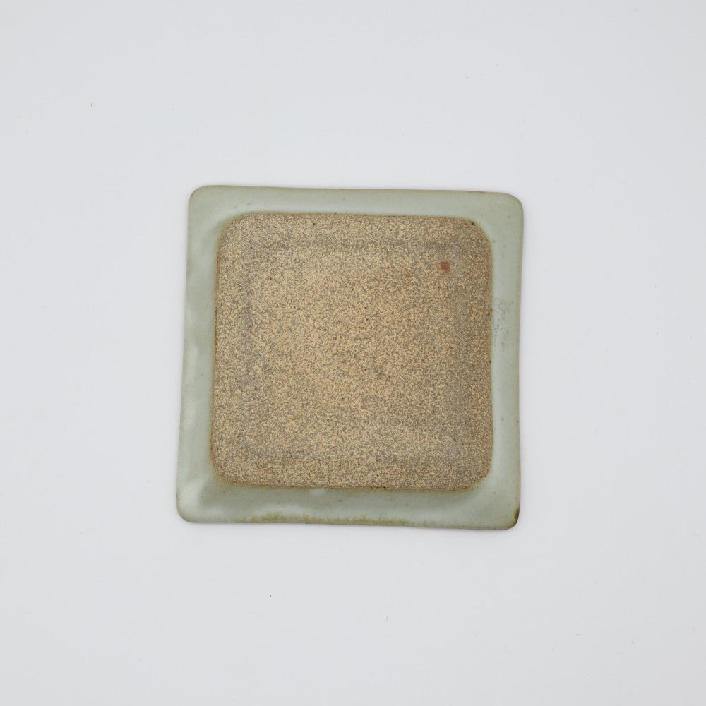 [Naoko Otsuka] Small rusty-edged square plate