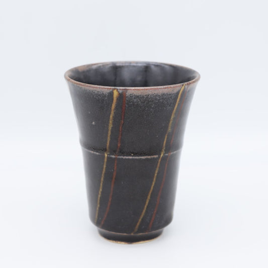 [Yoshinori Hagiwara] Black glaze line design free cup