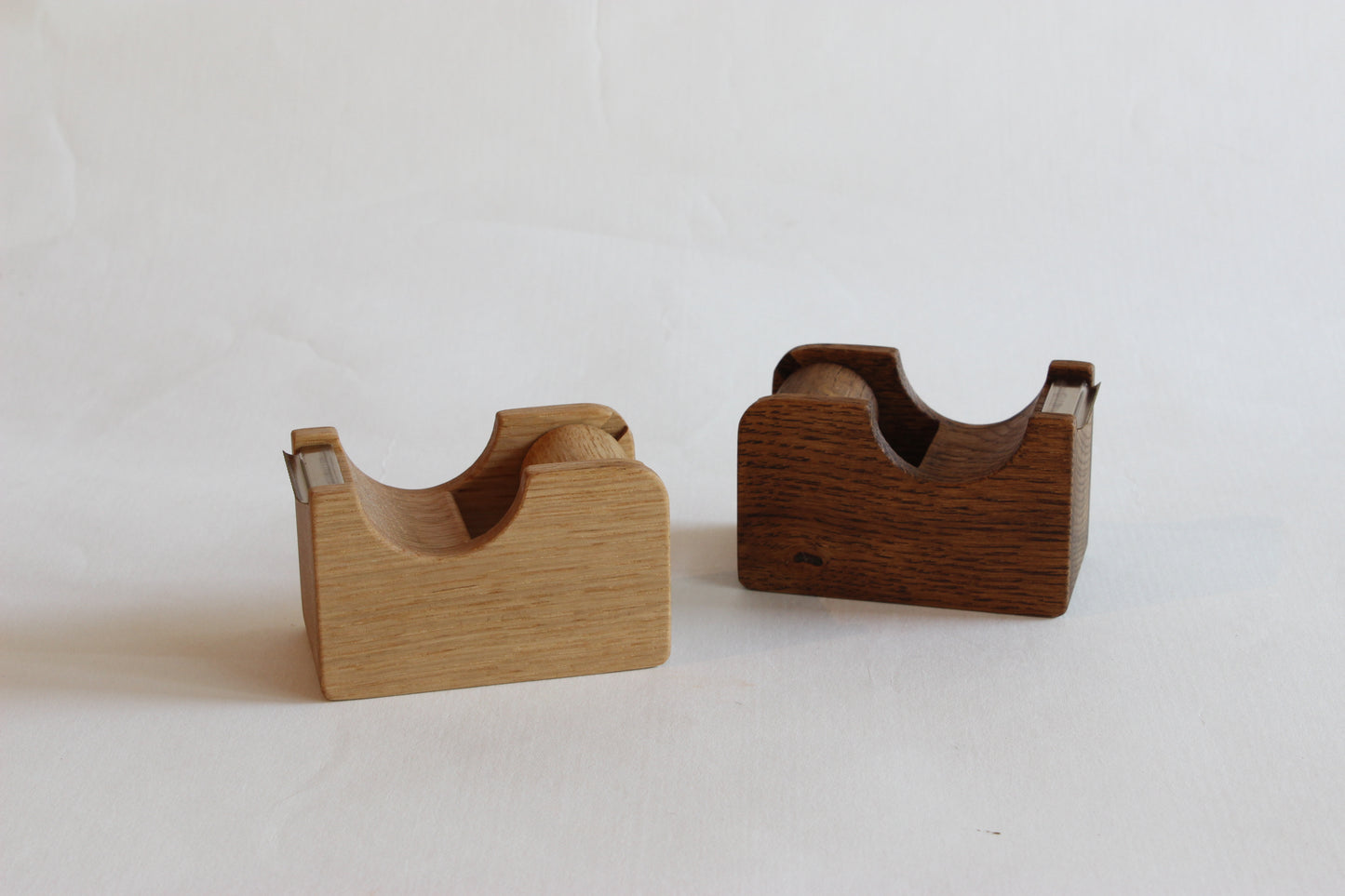 [Oak Village] Tape Cutter, Small, Brown