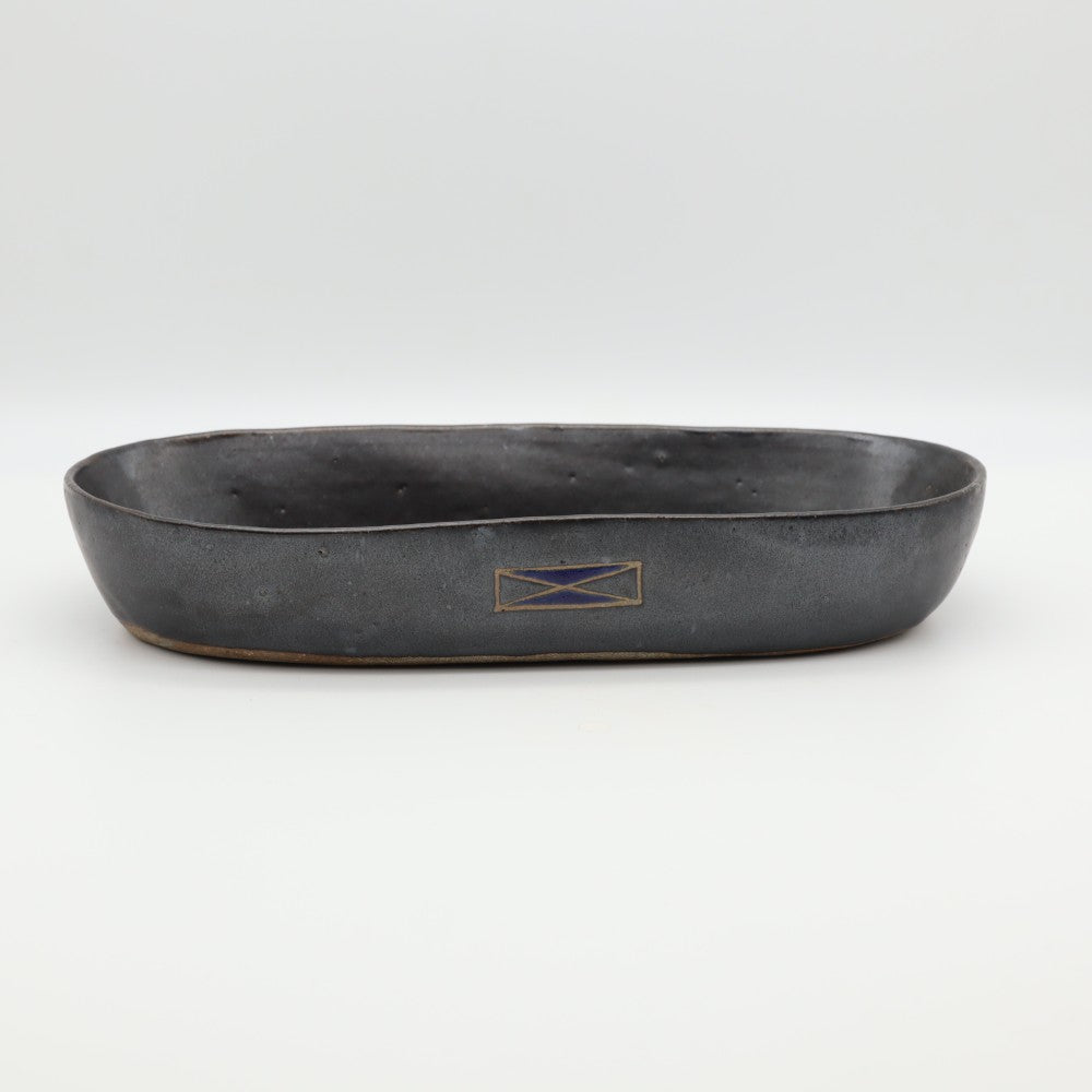 [Saito Osamu] Black glazed oval bowl
