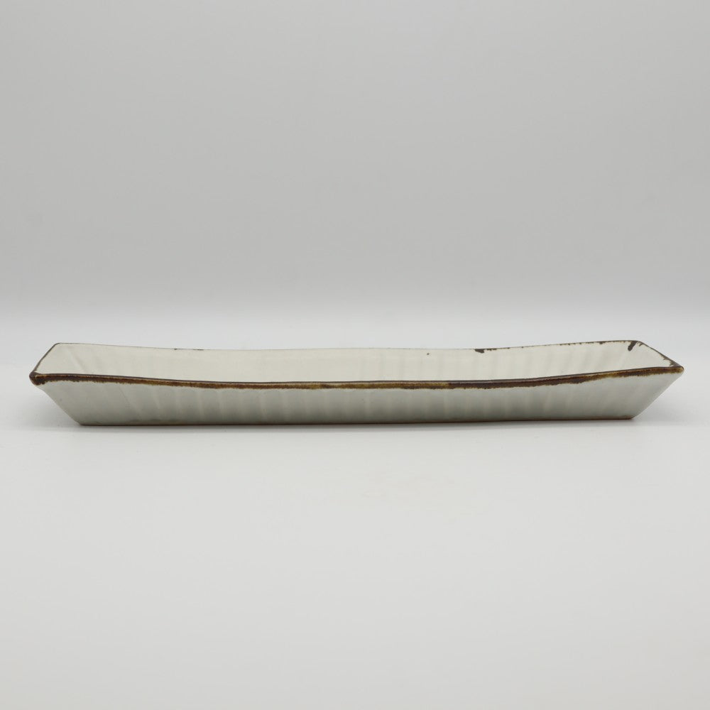 [Saito Osamu] White porcelain rectangular plate