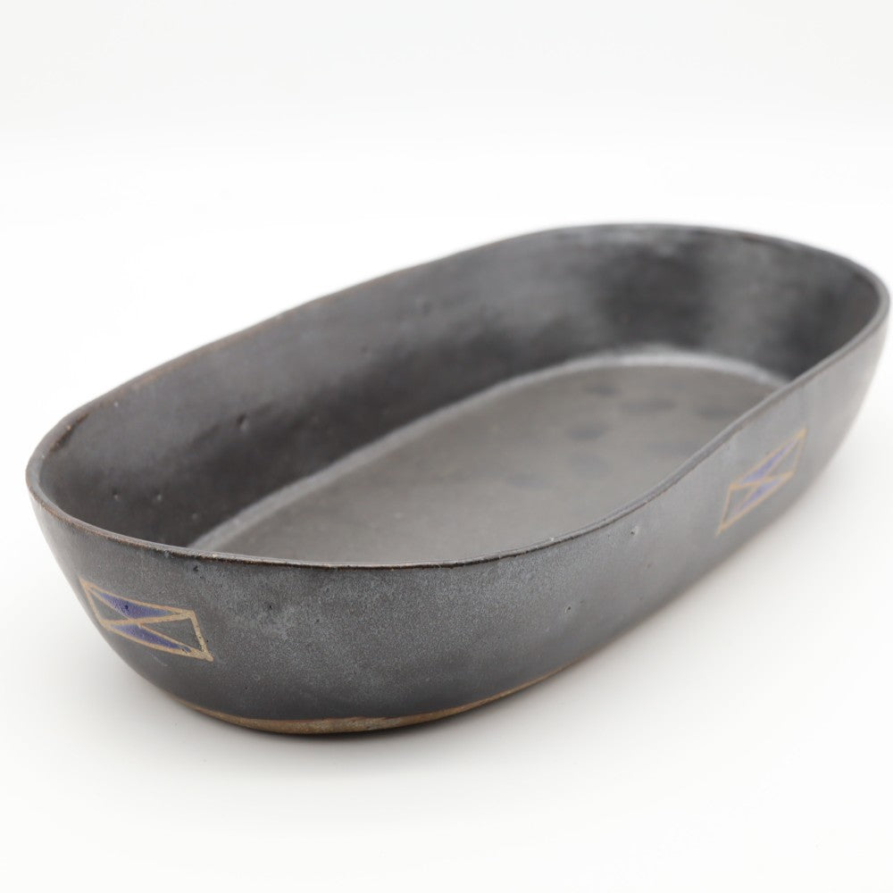 [Saito Osamu] Black glazed oval bowl