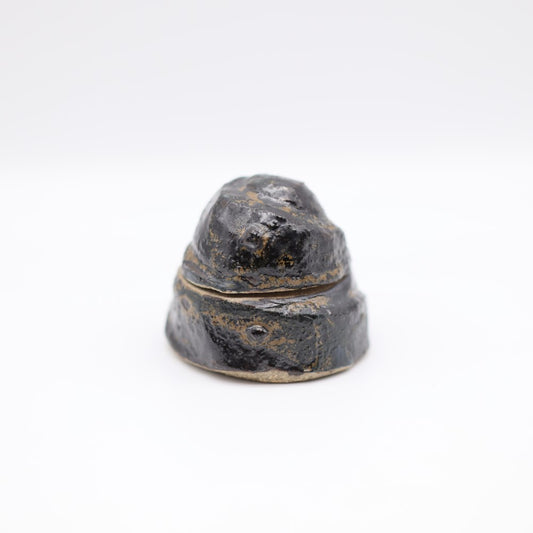[Masataka Otsuka] Blue rust twisted bell