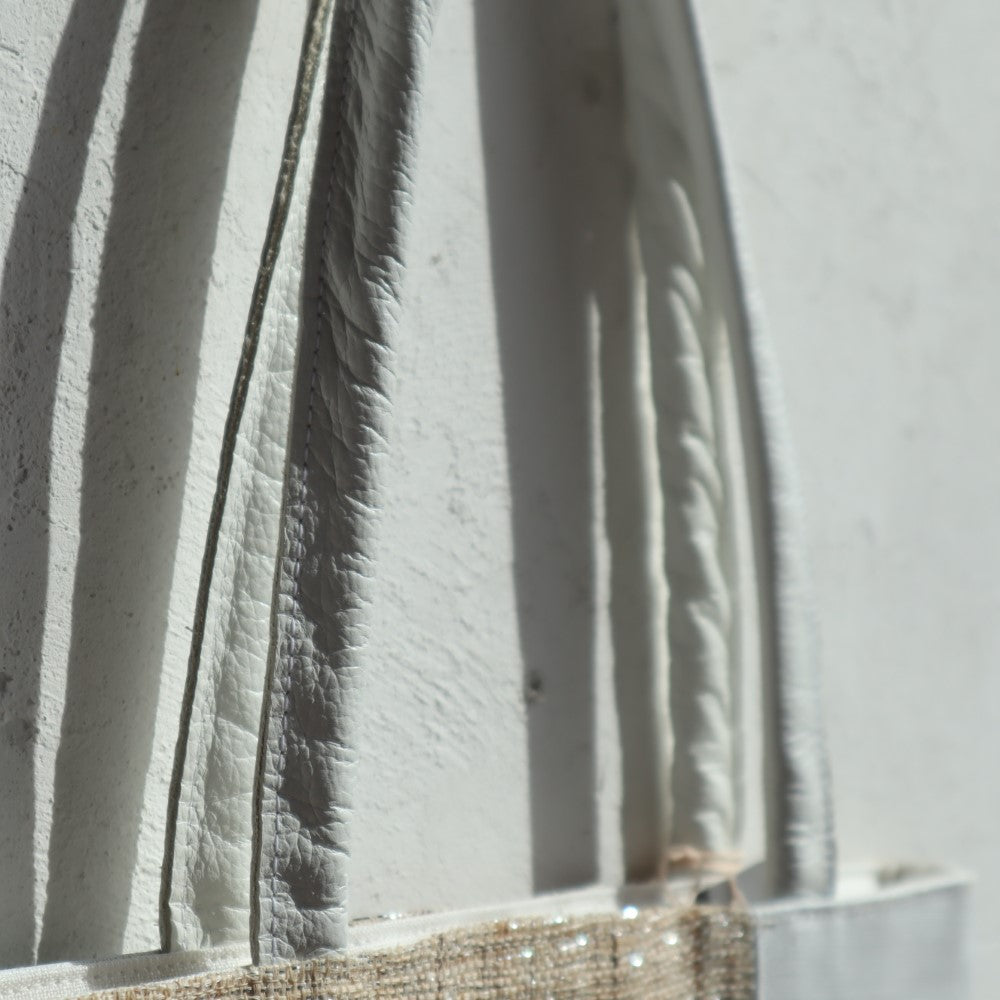 [Inoue Planning/Hata] Silver Thread Thick Fabric Tote Bag, Beige