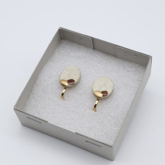 [Naoko Otsuka] Fragrant earrings, oval