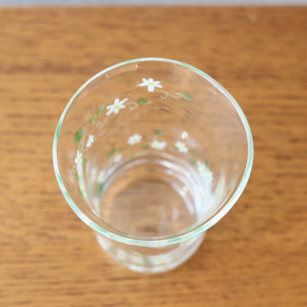 [Kaori Mamiya] A cup entangled with flowers
