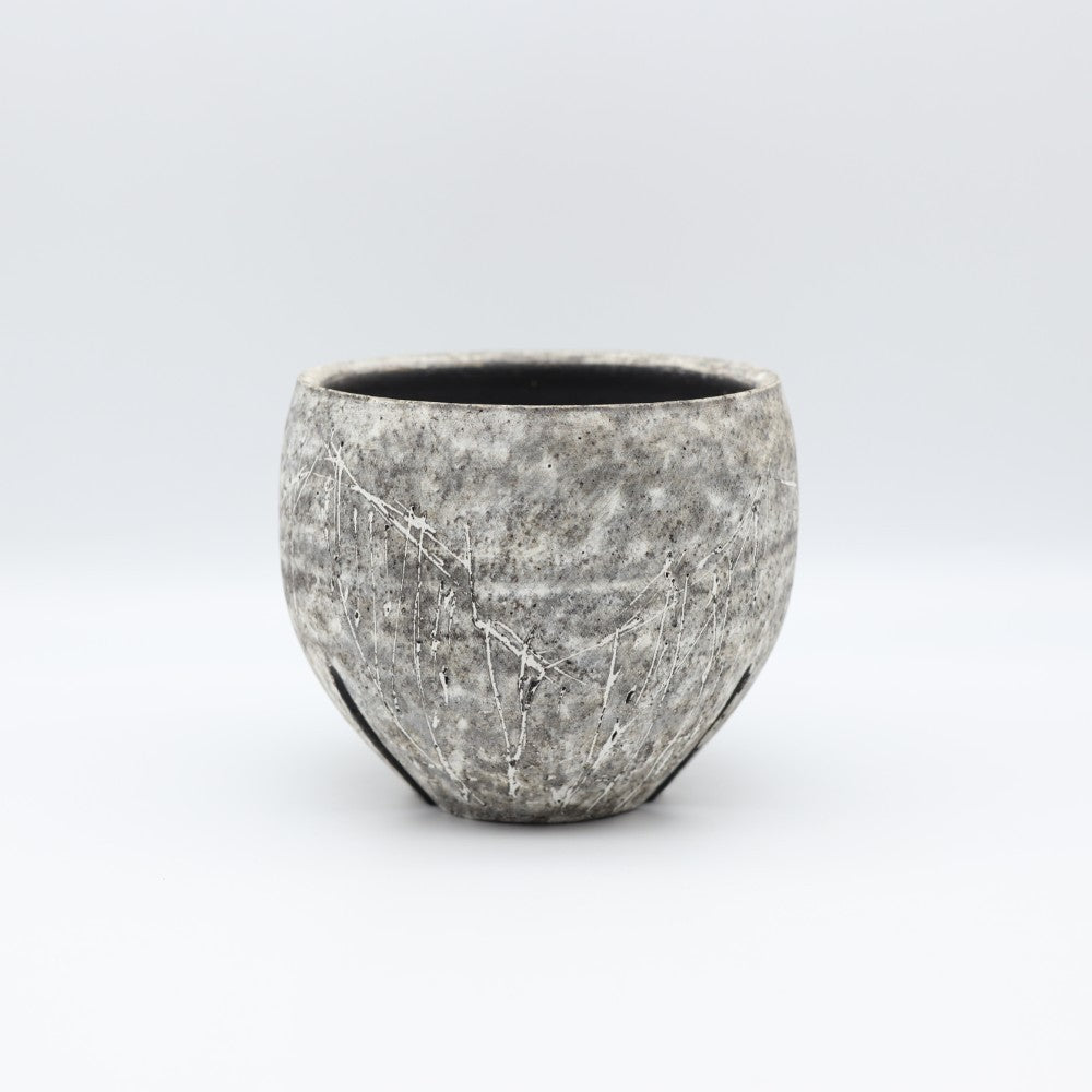 [Numano Hideaki] Flowerpot, carved and peeled