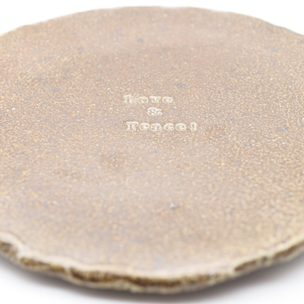 [Shinsuke Iwami] Salt-glazed 7-inch plate LOVE &amp; PEACE!