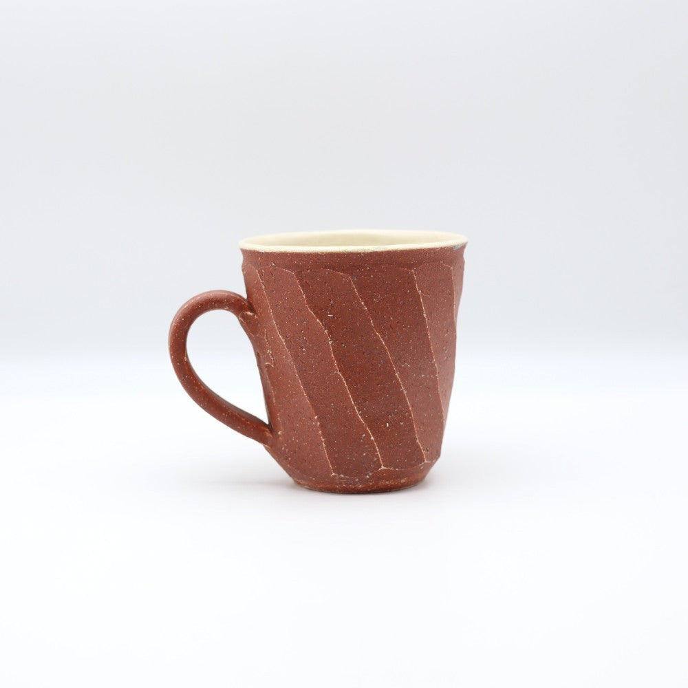 [Hisashi Komine] Red decorative chamfered mug
