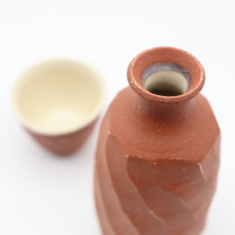 [Pottery] Takashi Komine Red Cosmetic Sake Set