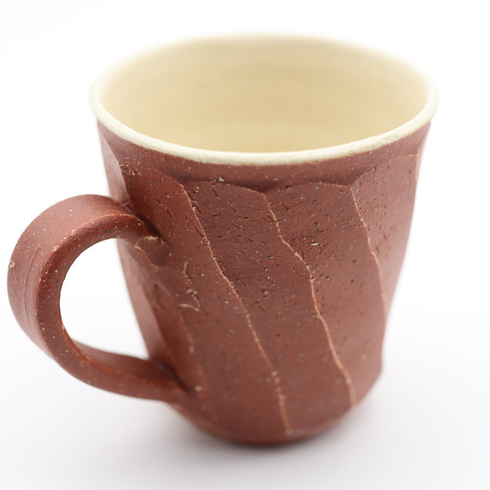 [Hisashi Komine] Red decorative chamfered mug