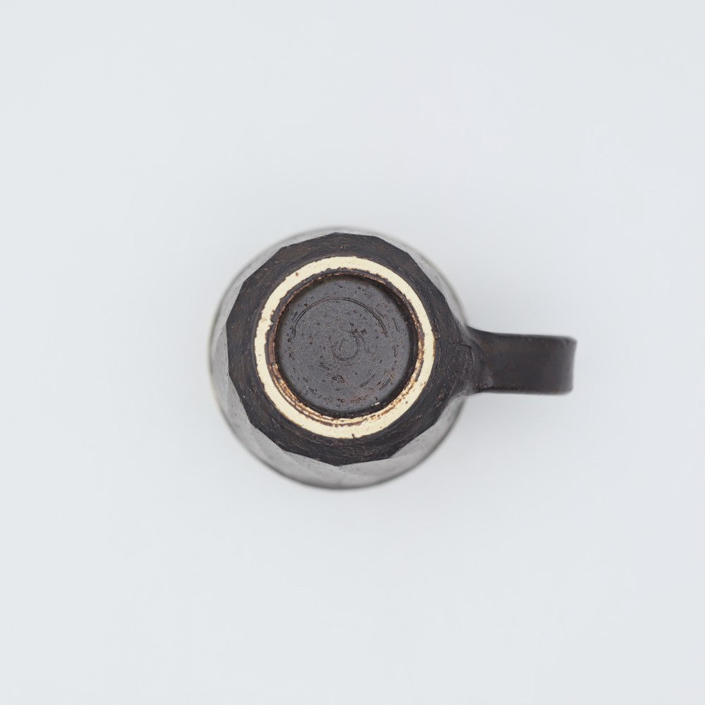 [Komine Takashi] Black glaze chamfered mug