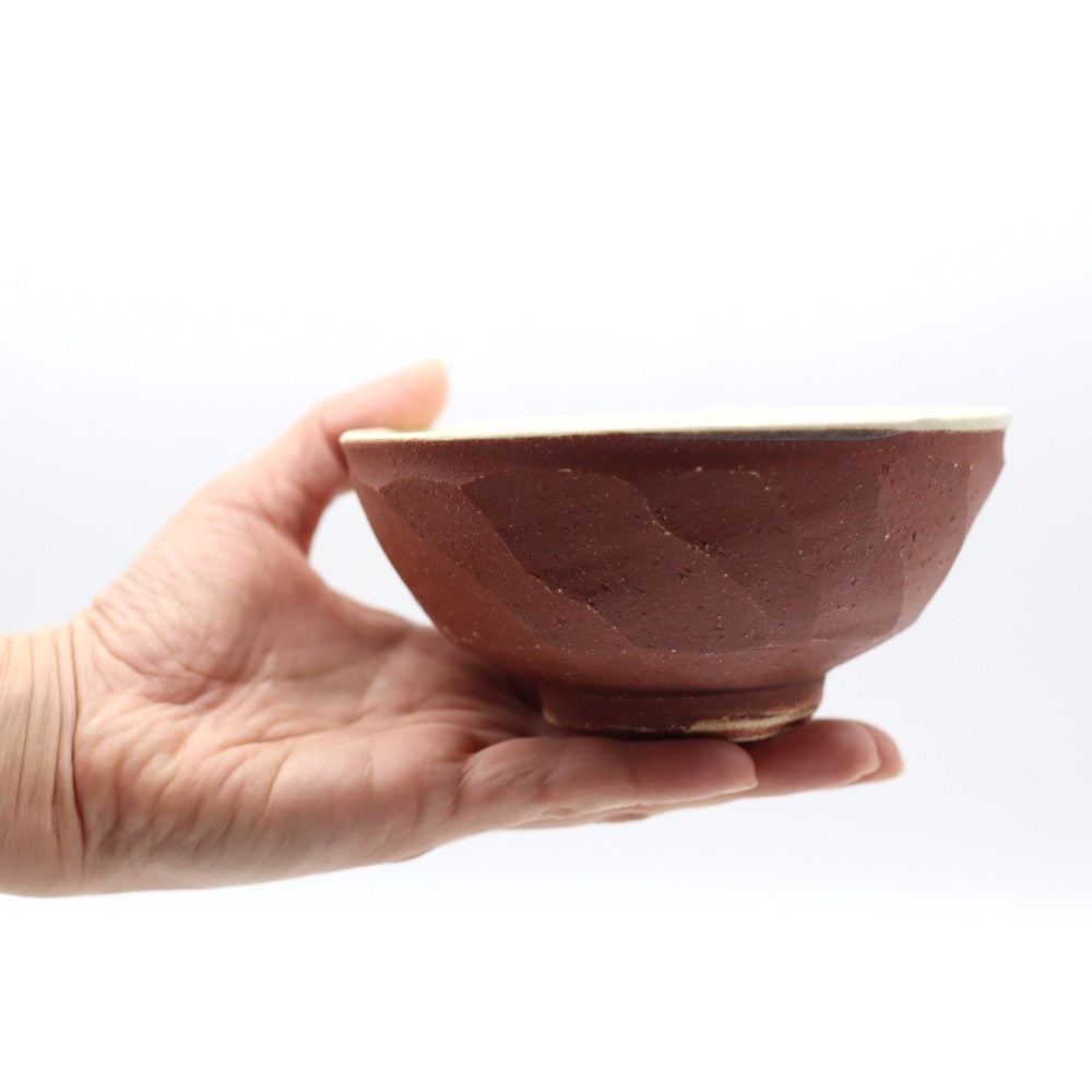 [Takashi Komine] Red makeup chamfered rice bowl large