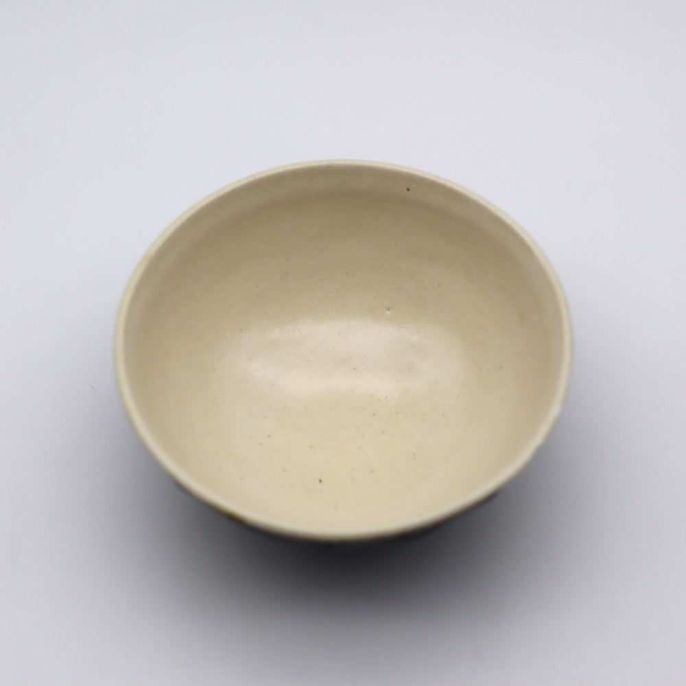 [Takashi Komine] Large black glaze beveled rice bowl