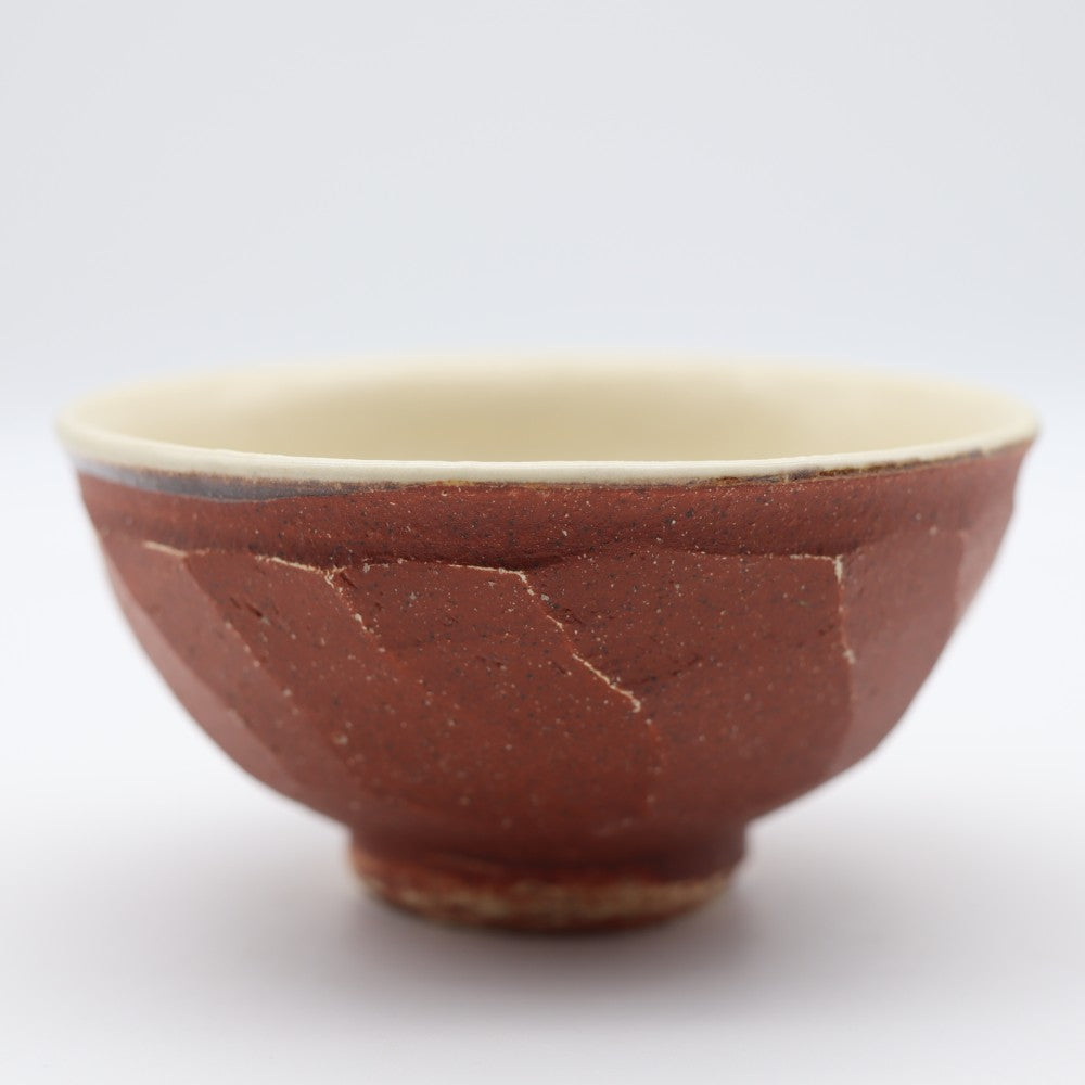[Takashi Komine] Red makeup chamfered rice bowl small