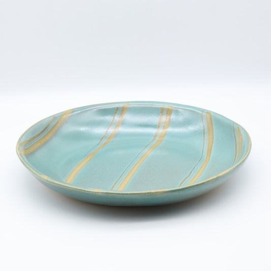 [Hagiwara Yoshinori] Celadon glazed oval plate with pattern, large