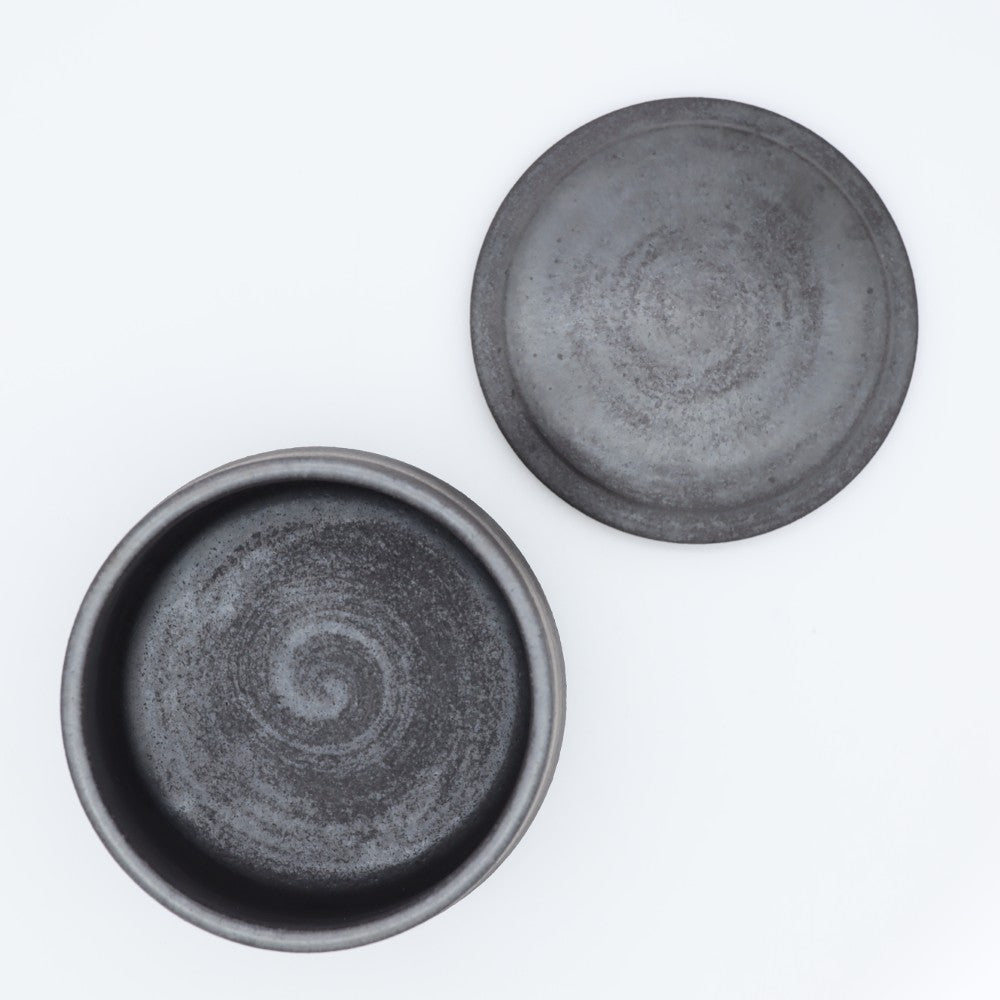 [Yoshinori Hagiwara] Black Matte Glazed Lidded Container