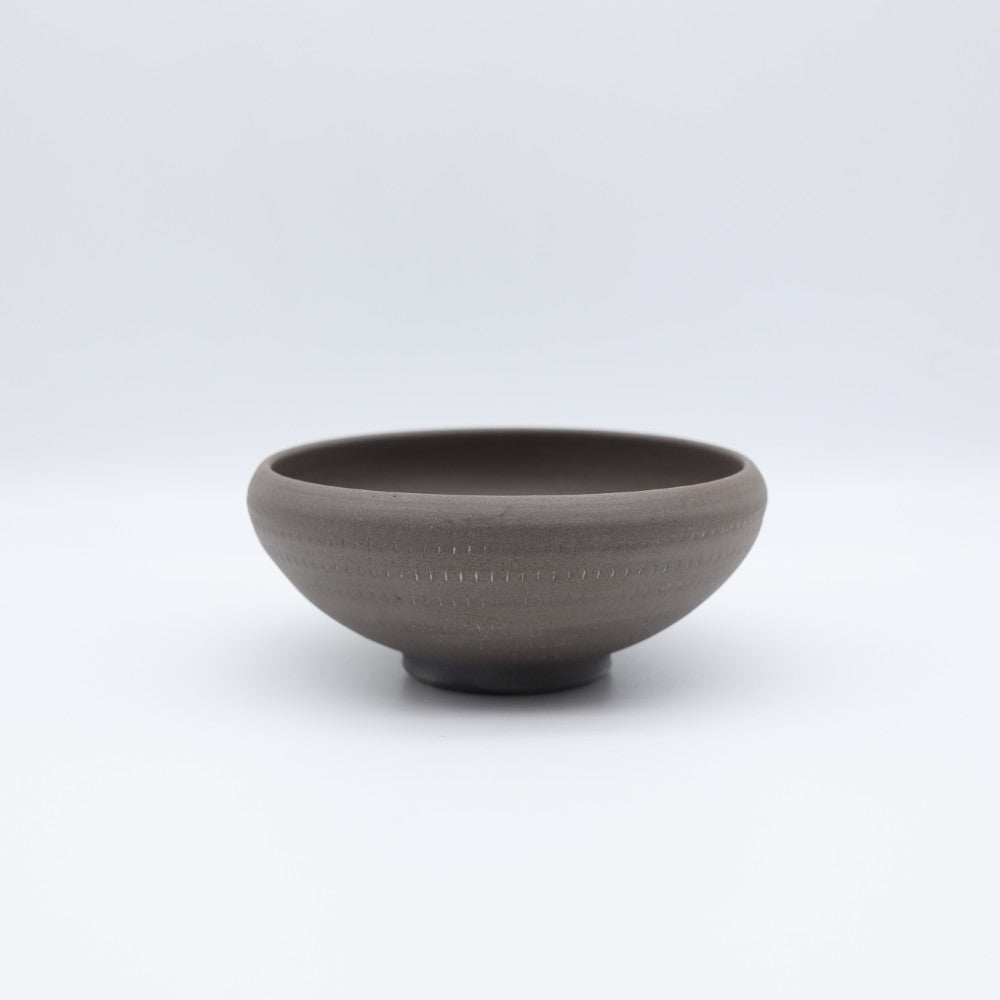 [Yoshifumi Ogino] Inlaid round bowl