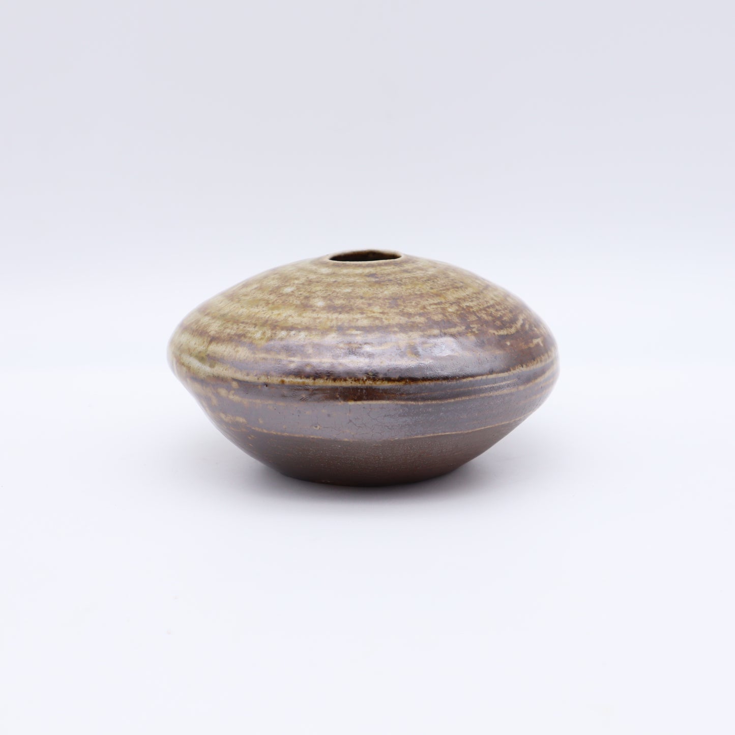 [Shinsuke Iwami] Bornholm Earthenware Glazed Plate-Shaped Flower Vase