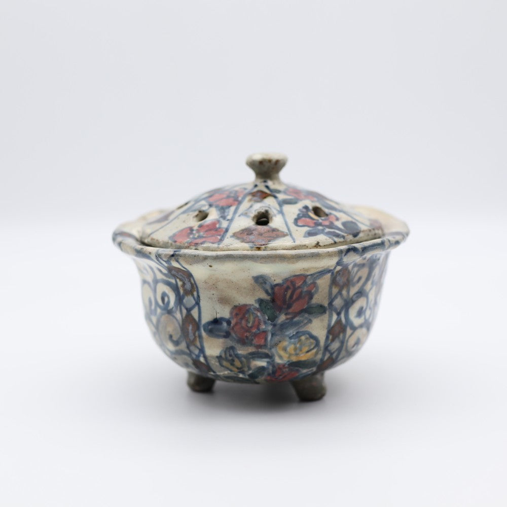 [Yuko Ono] Incense burner with camellia pedestal