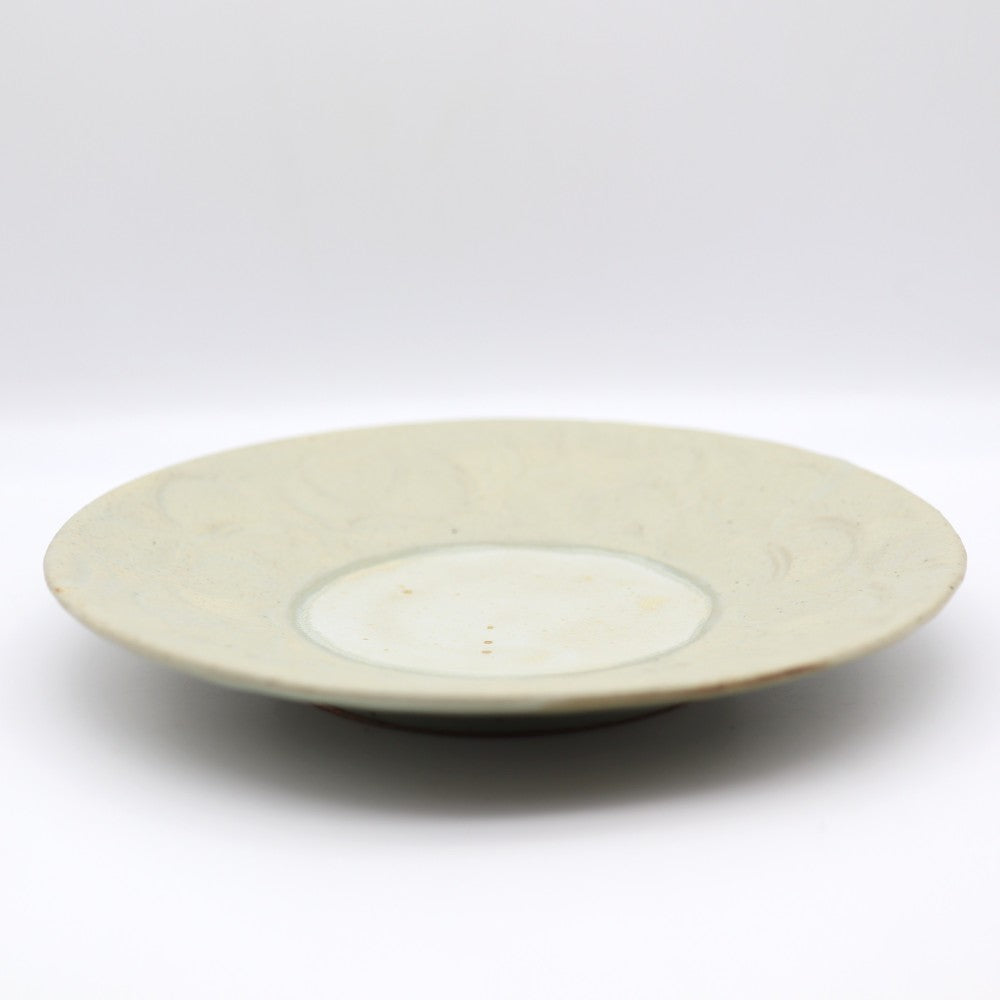 [Yoshiko Kasahara] Ground glaze floral design plate 8 inches