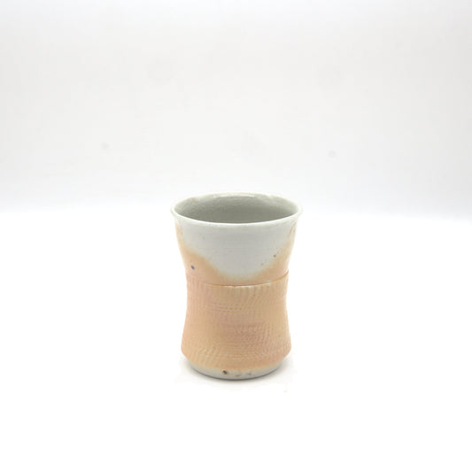 ユアン・クレイグ 藺草火襷ビール呑 豆 - 酒器 | 益子焼 陶庫