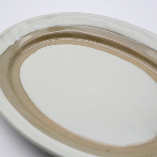 [Masataka Otsuka] Large oval plate with rice bran glaze