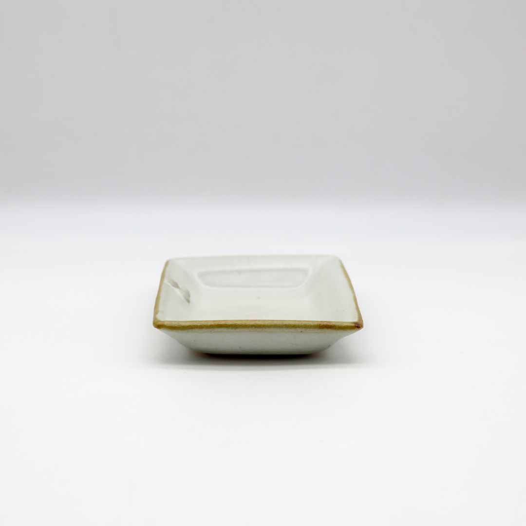 【大塚菜緒子】皿(四角)