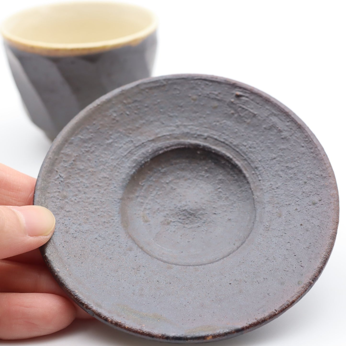 小峰尚 黒釉面取茶器 皿付 - 茶器・コーヒー・ティー | 益子焼 陶庫