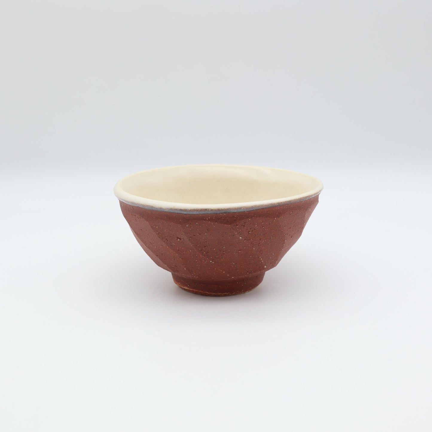 小峰尚 赤化粧面取飯碗 小 - 碗・飯碗 | 益子焼 陶庫
