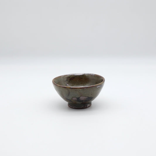 饗庭孝昌 鉄絵ぐいのみ - カップ・湯呑・猪口 | 益子焼 陶庫