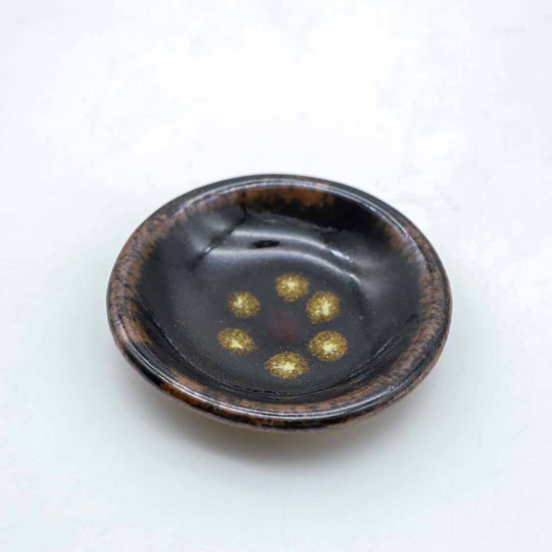 萩原芳典 極豆皿_黒釉 - 丸皿 | 益子焼 陶庫