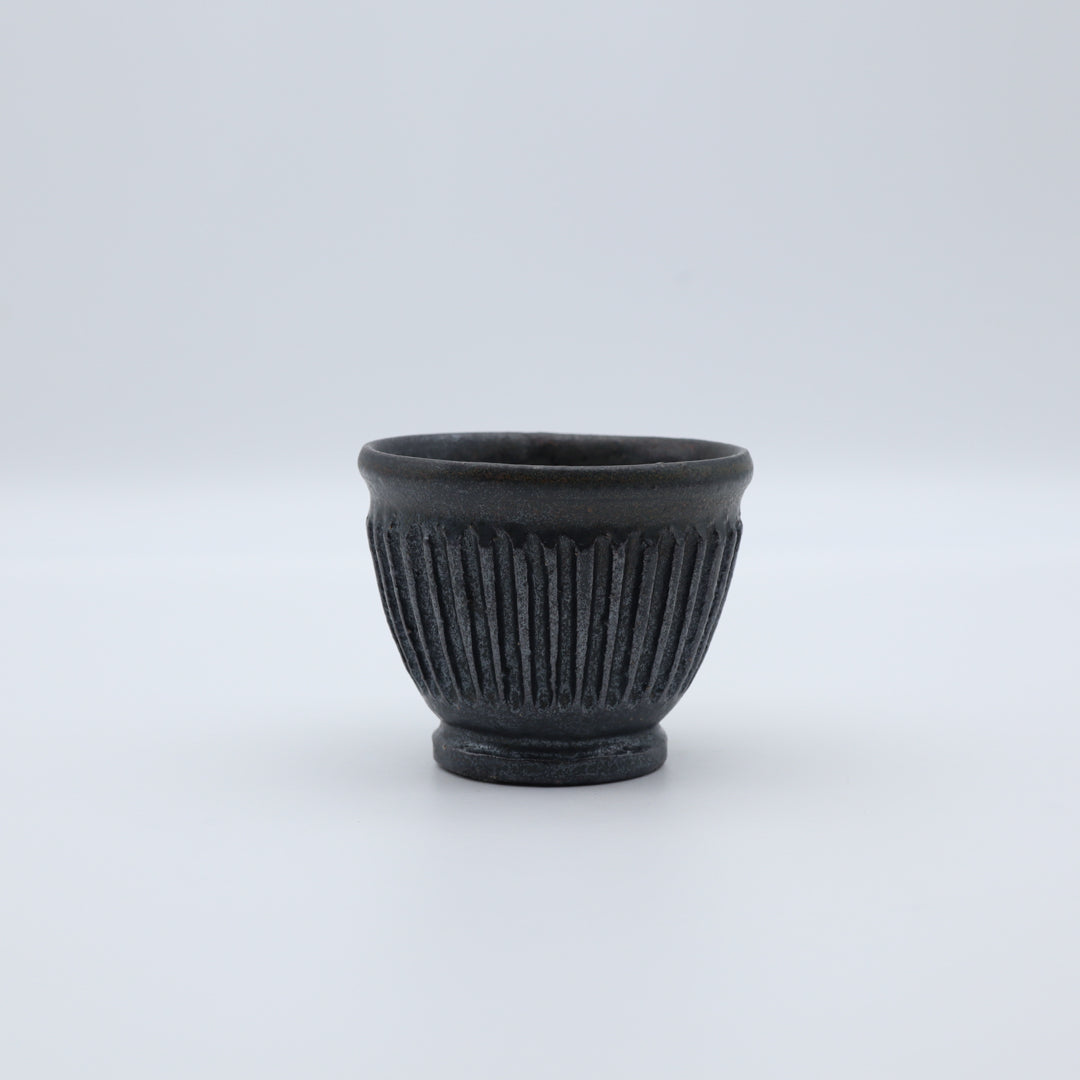 [Junichi Mashiko] Iron Black Shinogi Sake Cup