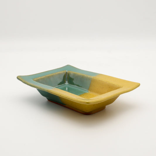 [Yaguchi Keiji] Hanging bowl, long rectangular bowl, celadon yellow