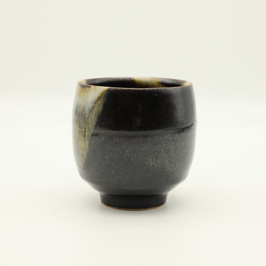 [Hagiwara Yoshinori] Black glaze teacup