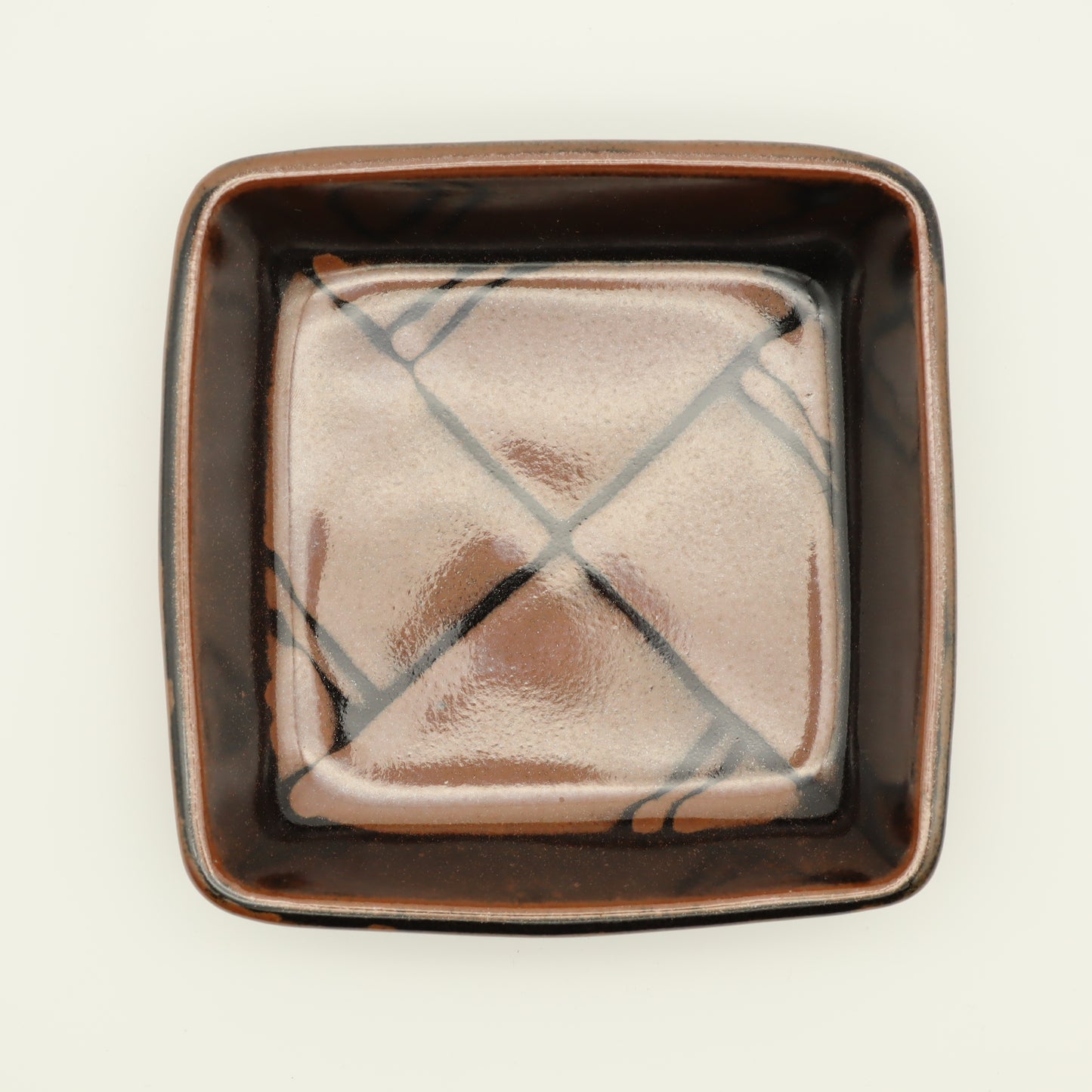 [Hagiwara Yoshinori] Persimmon glazed square bowl