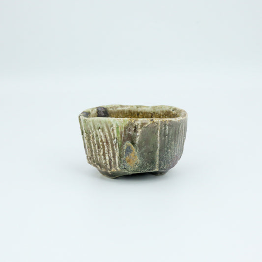 [Kenji Tayama] Ash glaze sake cup