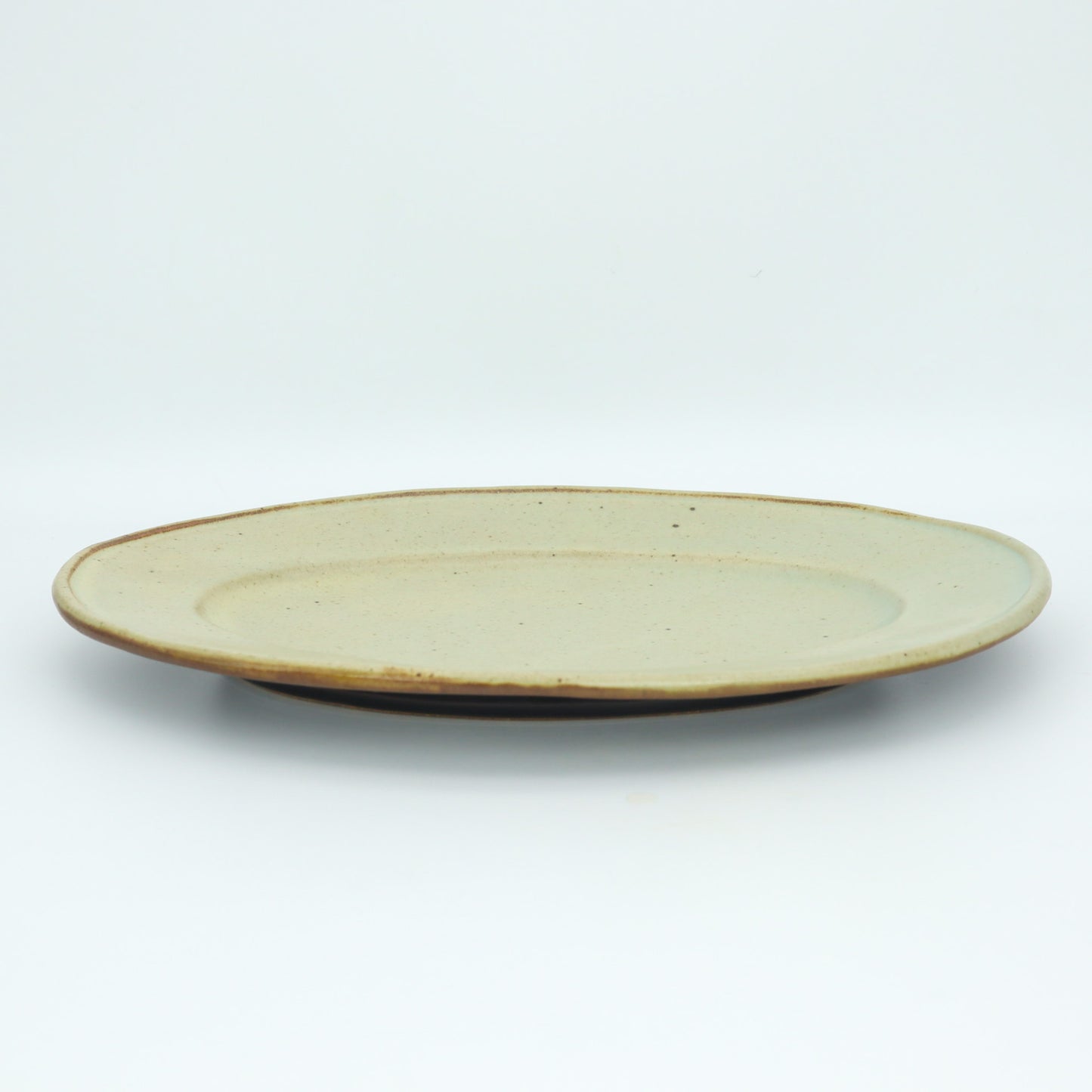 [Yoshiko Kasahara] Large oval plate with ground glaze