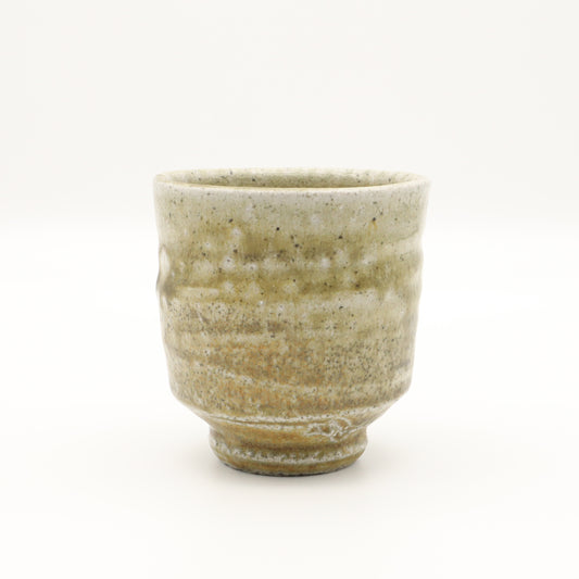 [Iwami Shinsuke] Ash-glazed teacup